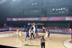 博主：7支球探团队及多所NCAA名校教练现场观看中国U17对阵委内瑞拉